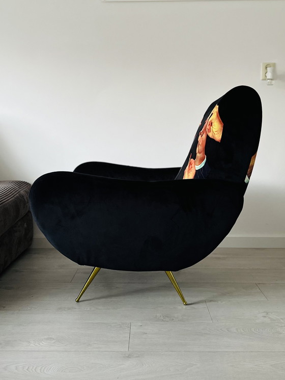 Image 1 of Poltrona Seletti Lipstick Nero