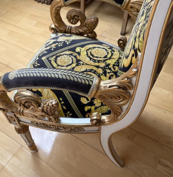 Originele Gianni Versace Home fauteuilset: 2 stoelen + design bijzettafel – Cotton, Wood (photo 9 of 15)