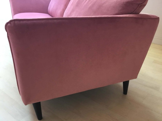 Dusty Pink Velvet Armchair – Homestock, 2 seaters (photo 3 of 5)