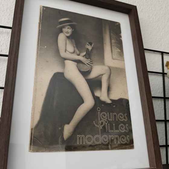 Image 1 of Copertina originale Art Déco francese "Jeunes Filles Modernes" | Le edizioni di Parigi | 1920/30 circa