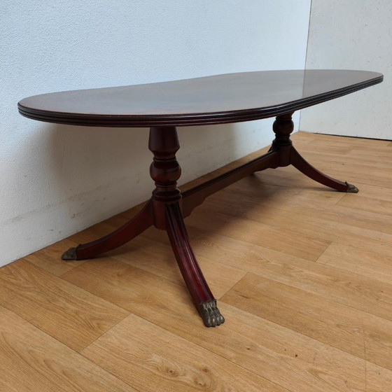 Image 1 of table basse ovale vintage en bois de palissandre