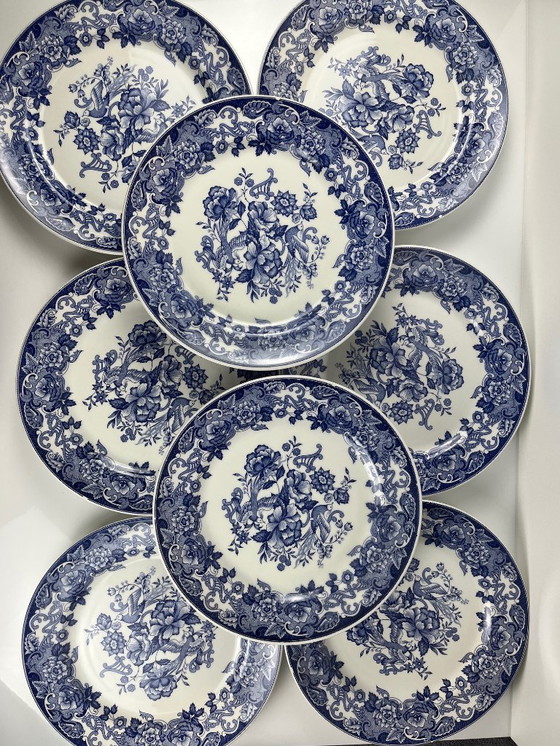 Image 1 of Set of 8 blue earthenware dinner plates with floral and bird decoration, early 20th century