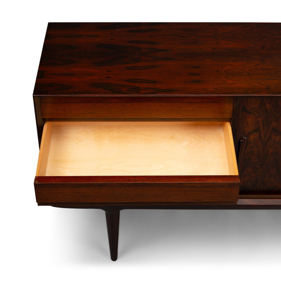 Image 1 of Buffet en palissandre modèle 18 par Gunni Omann pour Omann Jun Møbelfabrik, années 1960