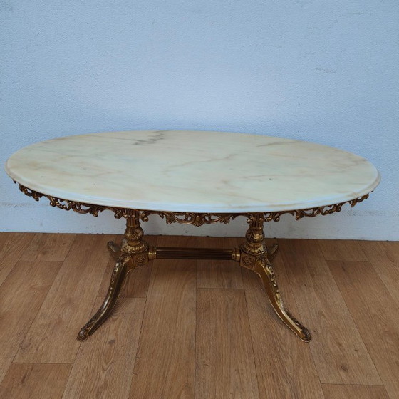 Oval Vintage Regency Coffee Table with Marble Onyx Top – Brass (photo 2 of 13)