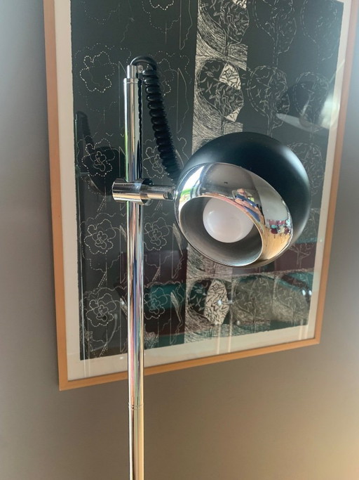 Eyeball Floor Lamp