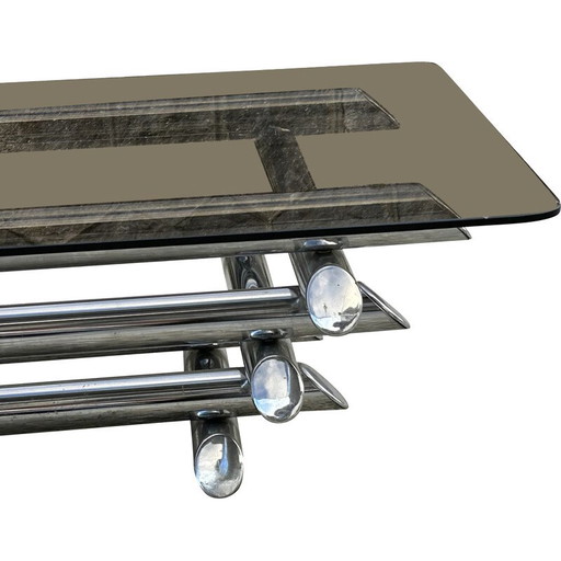 Mesa de centro vintage de metal cromado y tapa de cristal ahumado, 1970