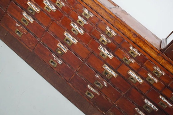Image 1 of Engelse Victoriaanse apothekersbalie / vitrine uit de 19e eeuw