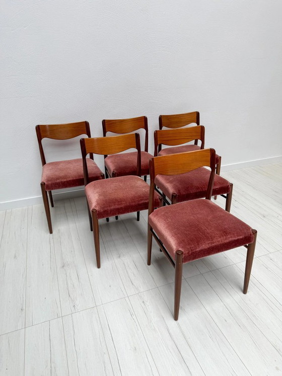 Image 1 of Set van 6 vintage Deense teakhouten eetkamerstoelen, Scandinavisch design uit het midden van de 20e eeuw, jaren 60.