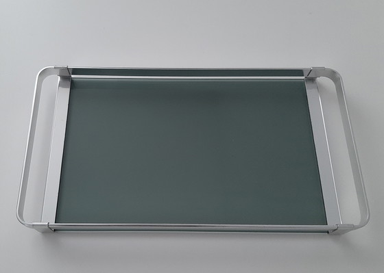 Image 1 of Bandeja MB Italy, vidrio ahumado de mediados de siglo y aluminio.