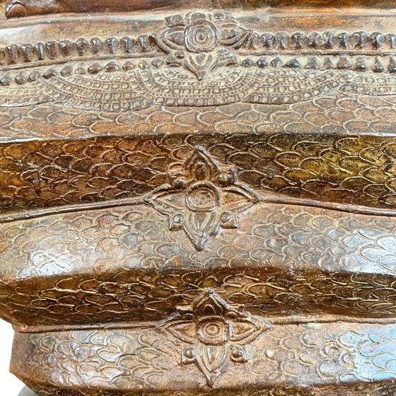 Buda Muchalinda Monumental de Bronce – Tailandia, Siglos XIII–XIV – 122 cm – Esculturas, Bronze, Gold (photo 7 of 11)