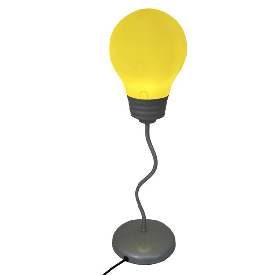 Image 1 of Postmodern / Memphis style or pop art - Squiggly table lamp with a Yellow bulb - 1990’s