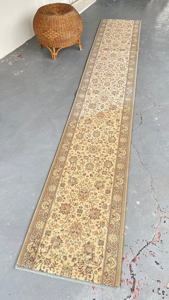 Image 1 of Tapis de couloir Beige Gris-Bleu vintage