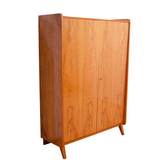 Image 1 of Armoire vintage en hêtre par František Jirák pour Tatra Nábytok, Tchécoslovaquie 1960