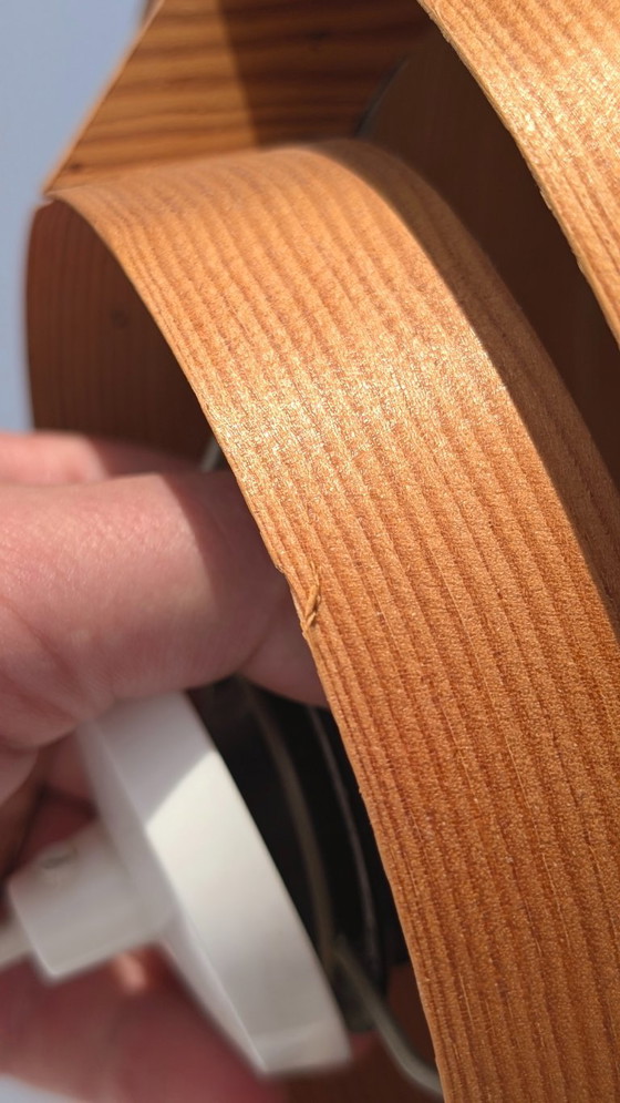 Image 1 of Ciondolo in legno di pino di Hans-Agne Jakobsson