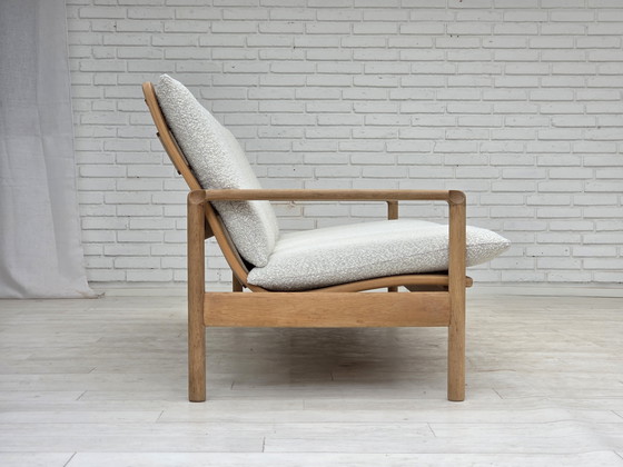 Image 1 of Sofá danés de tres plazas renovado, década de 1970, madera de roble macizo