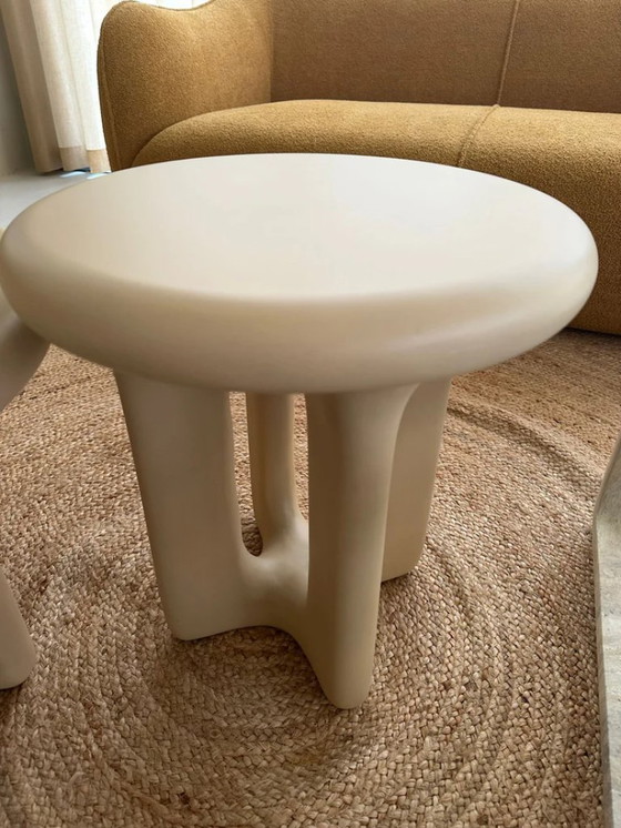 Image 1 of Table d'appoint Onomo en pierre de boue