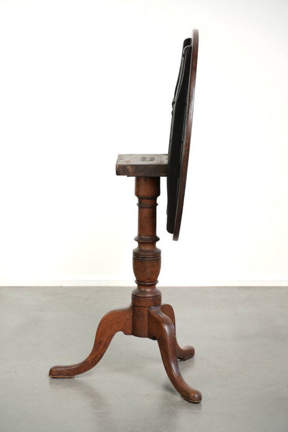 Leuke antieke Engelse tilttop tafel met zeer mooie kleuren en een prachtig patina – Bijzettafels, Wood (photo 3 of 10)