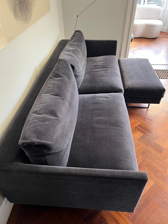 Image 1 of Canapé 4 places Montis Axel avec pouf