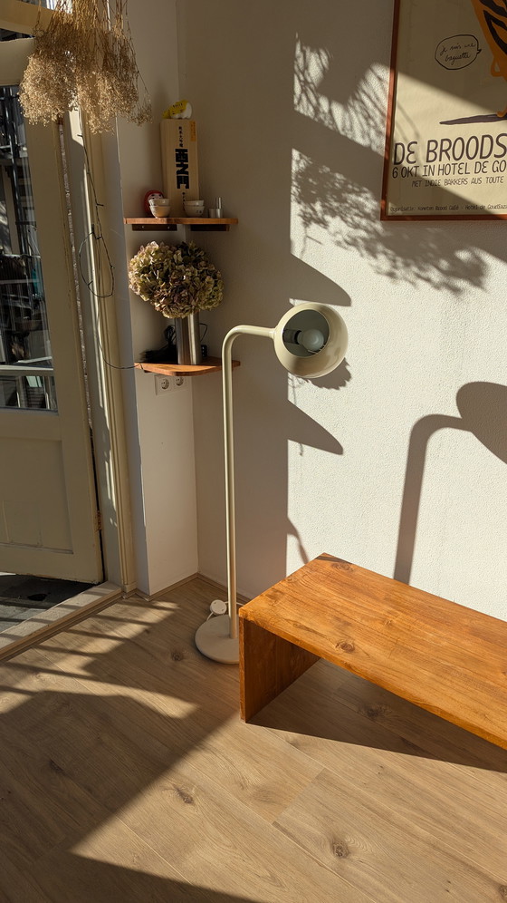 Image 1 of Lampada da terra a forma di occhio, stile Space Age, color crema, anni '60