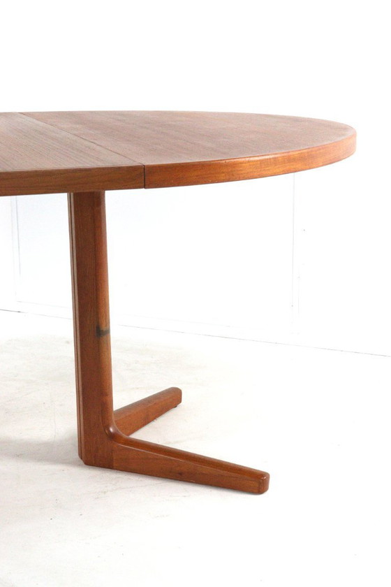 Image 1 of Vejle round 2x extendable dining table vintage Danish