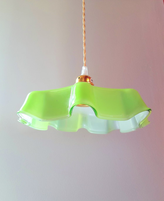 Image 1 of Lámpara colgante Art Déco de cristal opalino drapeado