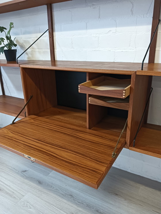 Image 1 of Poul cadovius voor CADO, wandsysteem 