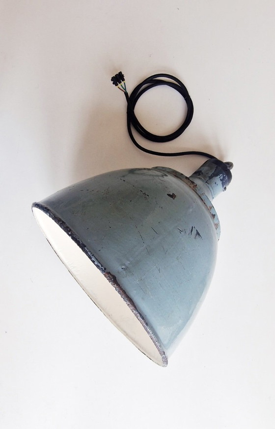 Image 1 of Rara lampada industriale ungherese d'epoca - circa anni '30