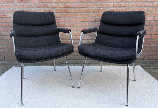 2 x Vintage Stoelen van Artifort by Geoffrey Harcourt