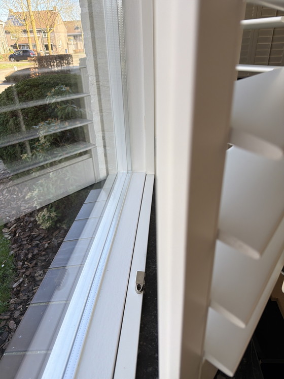 Image 1 of Shutters, cremekleurig