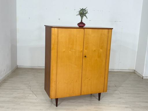 Prachtige vintage linnenkast / dressoir / wastafel / dressoir uit het midden van de vorige eeuw