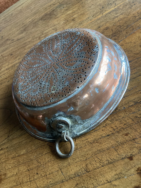 Image 1 of Oude koperen Vergiet zeef 