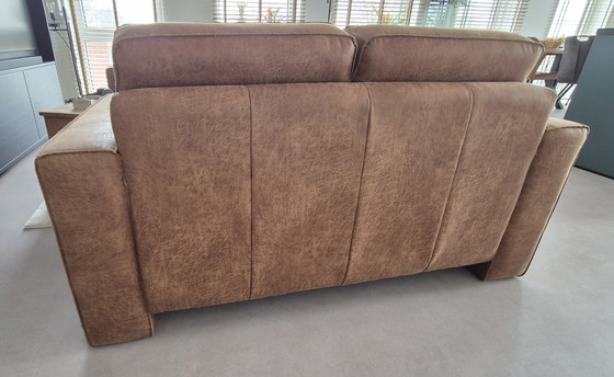 Image 1 of Canapé en cuir 2 et 2 places et demie