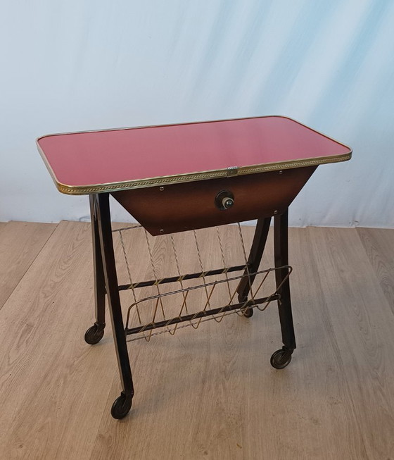 Tavolino/portariviste anni Cinquanta – Tavolini, Metallo, Legno (photo 2 of 9)