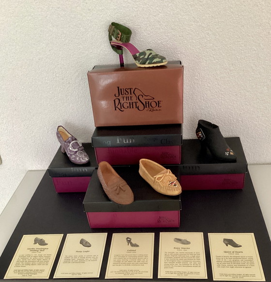 Image 1 of El calzado perfecto, 38 zapatos y botas