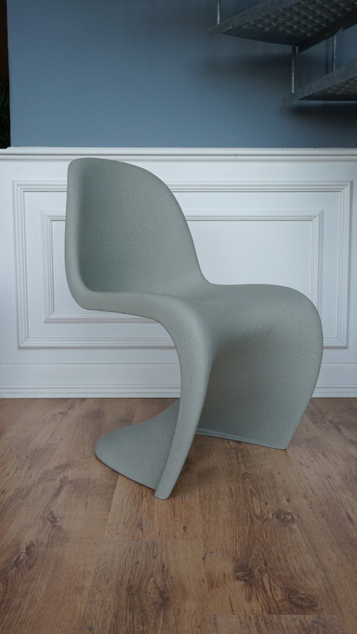 4x Verner Panton chairs