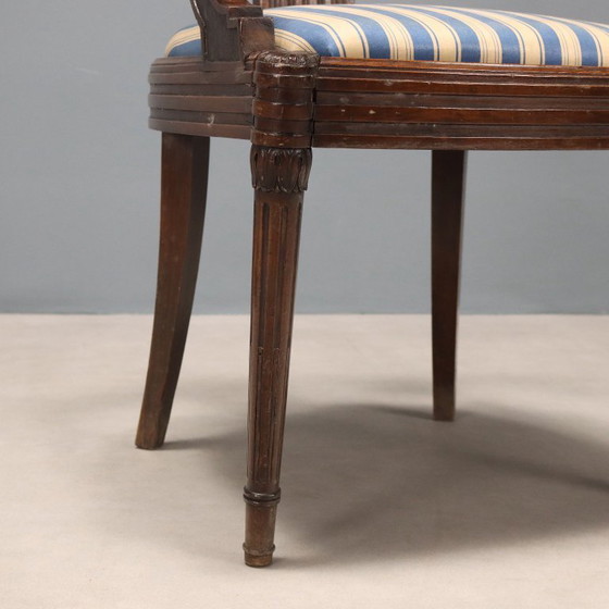 Image 1 of Coppia di poltrone in noce