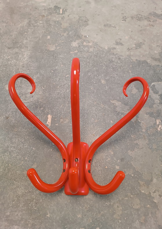 Image 1 of Appendiabiti da parete in stile vintage curvato