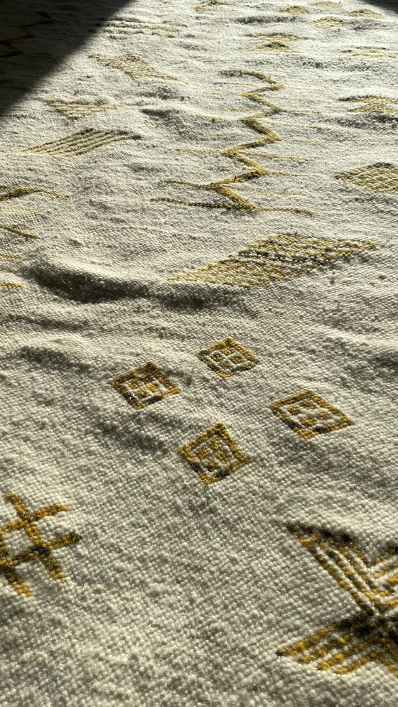 Image 1 of Atlas Echo - 150cm x 100cm - Authentic Hand-woven Berber Kelim