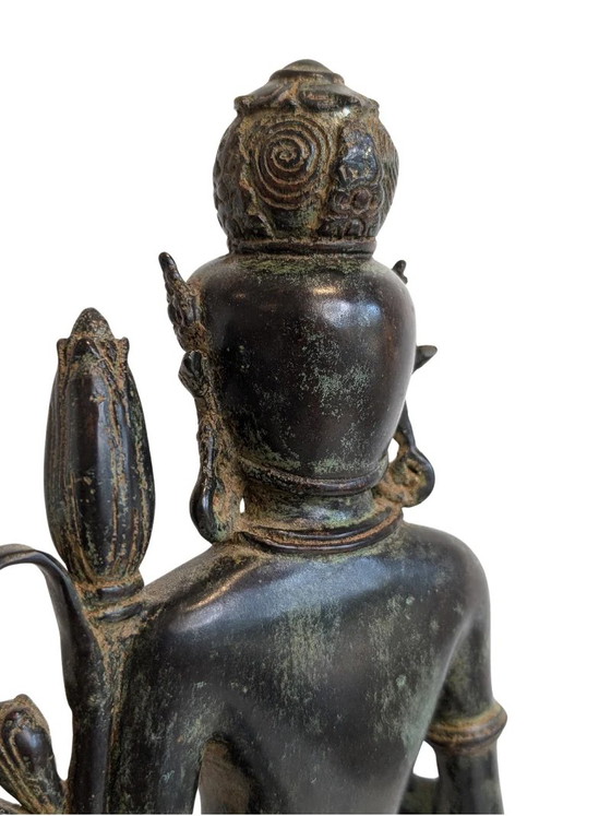 Lakshmi (Sri Devi) – Südindische Bronze-Göttinnenstatue, 17. Jahrhundert – Bildhauerei (photo 10 of 12)