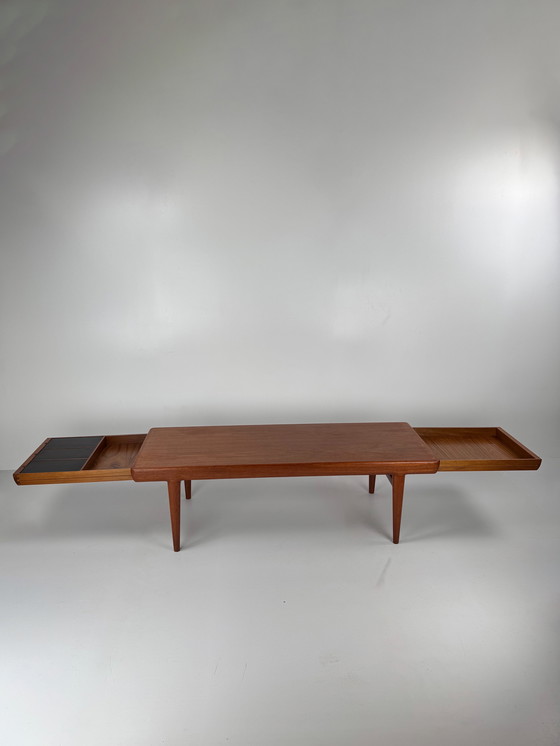 Image 1 of Johannes Andersen Couchtisch für CF Christensen – Dänisches Design mit versteckter Funktionalität