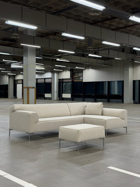 Image 1 of Diseño en Stock Bloq | Beige