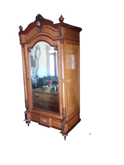1x spiegelkast (wortelhout)