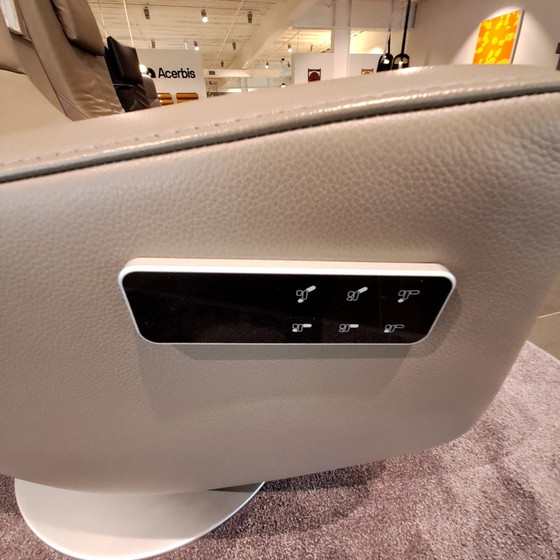 Image 1 of FSM 0135/111 relaxfauteuil met sta-op