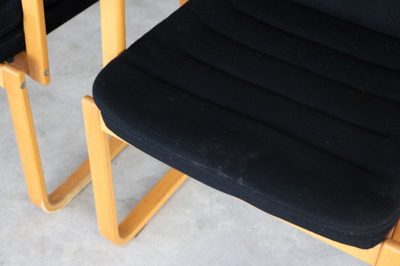 Set of four Dining chairs with wooden frame and black upholstery, Textile, Scandinavian (photo 8 of 10)