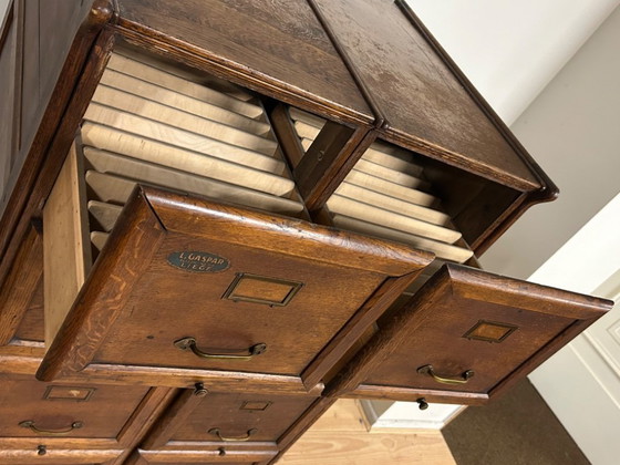 Image 1 of Industriële vintage dubbele archiefkast circa 1925