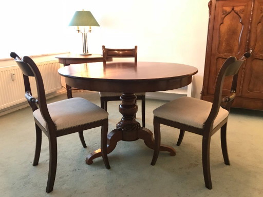 Antique Round Mahogany Wood Dining Table – eettafels (photo 2 of 5)