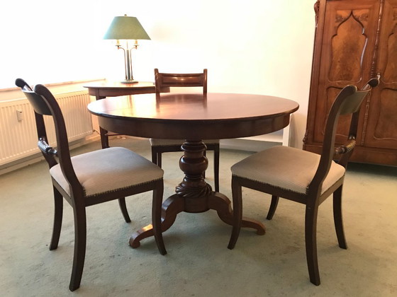 Antique Round Mahogany Wood Dining Table – antiek (photo 2 of 5)