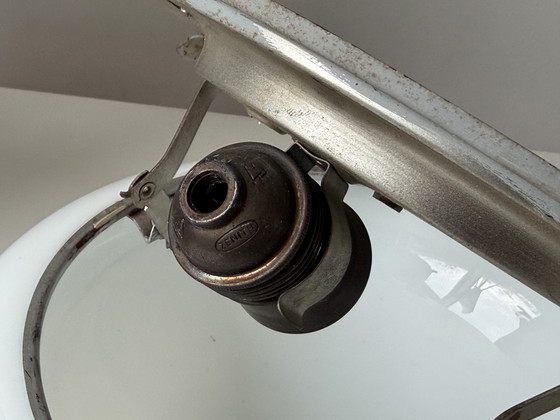 Image 1 of Bauhaus Jaren ‘20 Opaalglas Plafondlamp