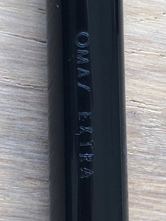 Image 1 of Pluma estilográfica OMAS Extra con tinta en su estuche.