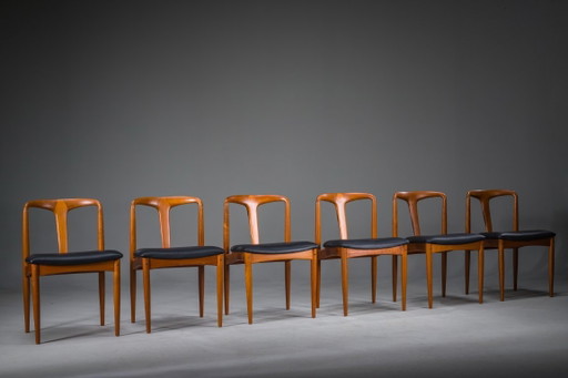 Juliane Dining Chairs in Teak and Black Leather by Johannes Andersen for Uldum Møbelfabrik, Denmark, 1960s, Set of 6